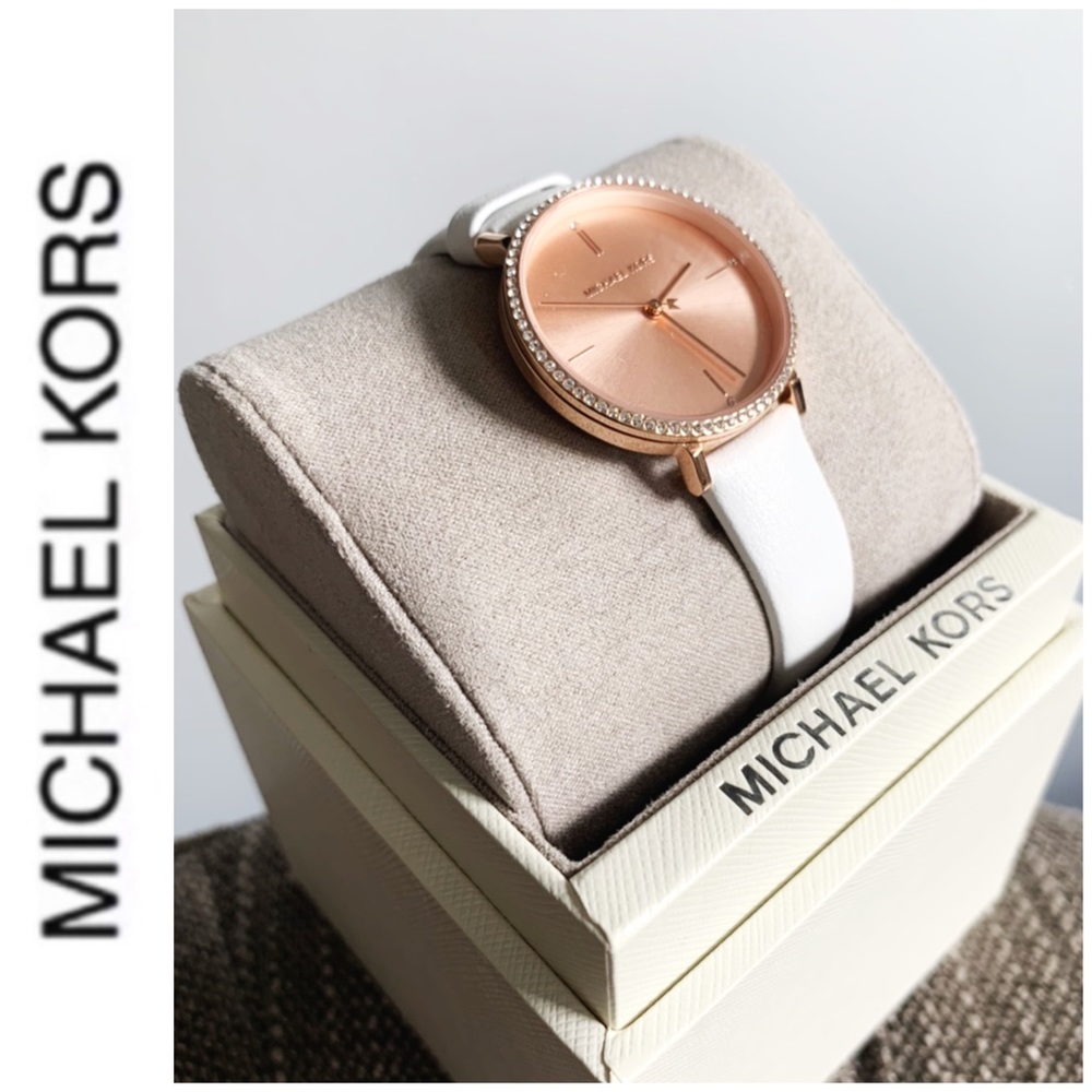 NWT authentic MK leather strap Charley watch - Picture 2 of 4